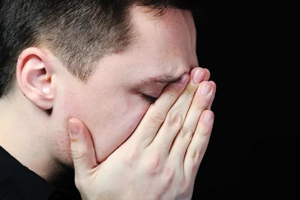 知道前任要结婚了很难过，我是怎么了？