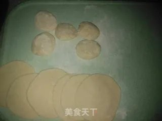 西葫芦鸡蛋饺子