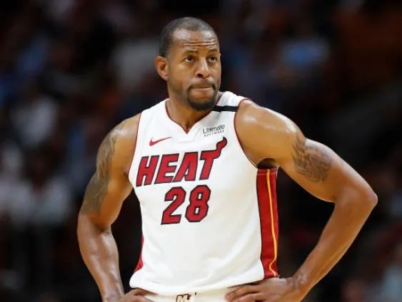 安德烈·伊戈达拉是哪里人？