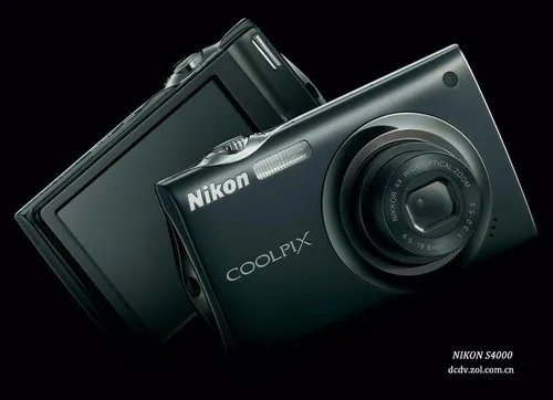 尼康:做工精良,时尚轻薄