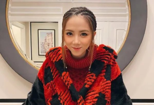 林宥嘉和邓紫棋谁对谁错