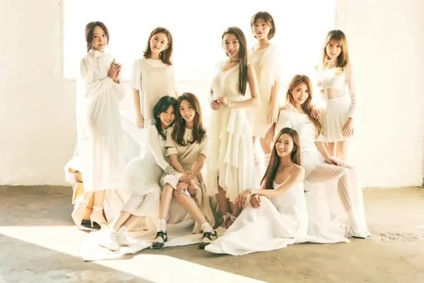 外国女孩喜欢罗志祥，罗志祥献上拥抱，优我女团是不是吃醋了？