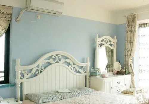 墙面刷漆好还是贴壁纸好 比比就知道