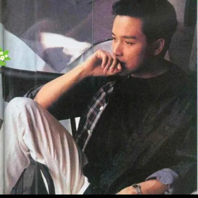 求张国荣的一张图片？