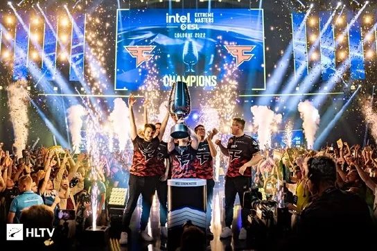 IEM科隆：FaZe夺冠捧杯时刻，他还曾打破过哪些记录？