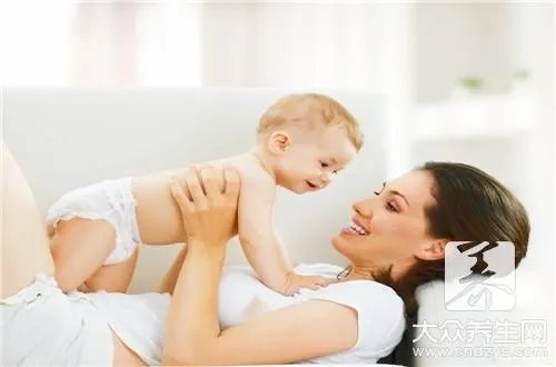 六个月女宝宝发型图片