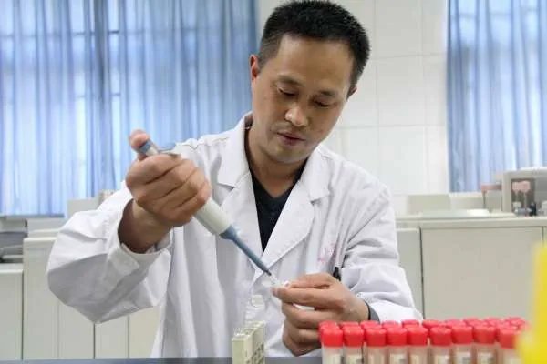 医学检验师的工作内容