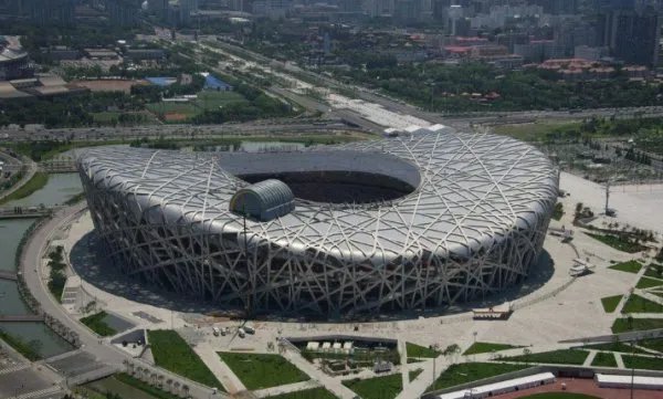 北京鸟巢的简介100字