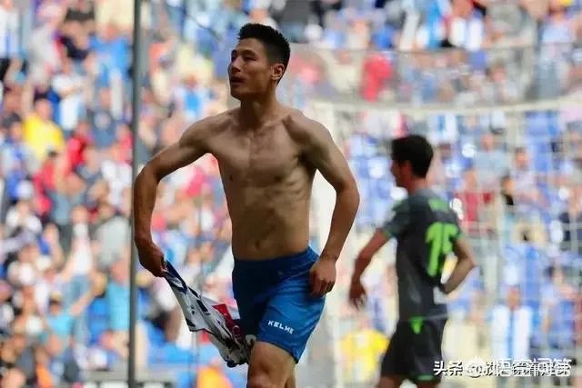 武磊谢幕战攻入赛季第三球，帮助球队锁定欧战资格，疯狂脱衣庆祝吃黄牌，如何评价？