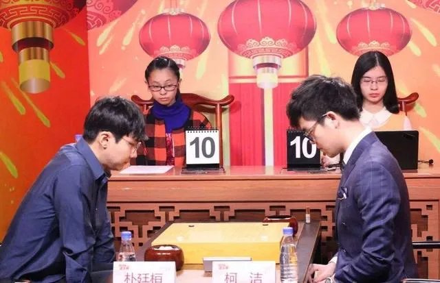 围棋目前谁厉害？