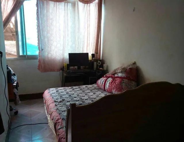 婆婆才50岁就懒成这样，客厅乱成狗窝了！