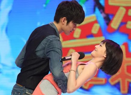 张翰郑爽快乐大本营爱得痴缠 井柏然示爱郑爽假戏真做