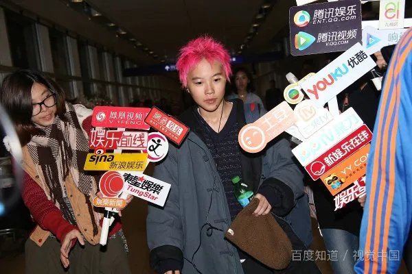 窦靖童为费列罗拍的广告遭吐槽不断，费列罗是不是找错了代言人？