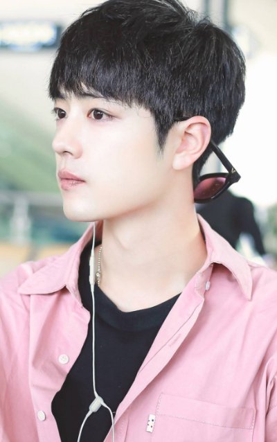 肖战最近这几年为什么这么火，是为什么火起来的？