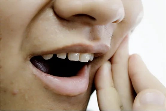 磨牙是什么原因引起的