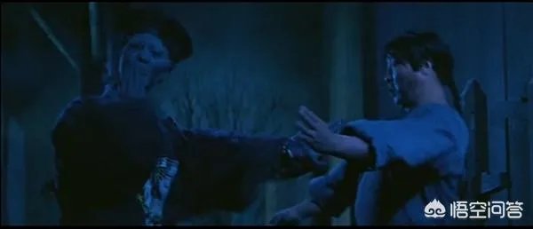 小时候武打古装电影很多，现在却很少，你看过最经典的武打电影有哪些？