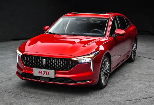 新车将上市,终于换代的新奔腾B70了解一下