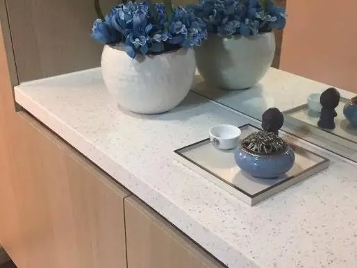 人造石台面发黄如何清洁