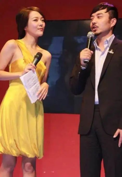 汪涵妻子疑成老赖？被强制执行标14w，曾被闺蜜骗走788万，你怎么看？