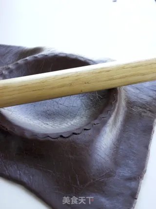 【红茶白巧克力慕斯派】