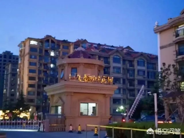 问问九龙明珠花园小区怎么样，交通便捷么？哪位清楚？