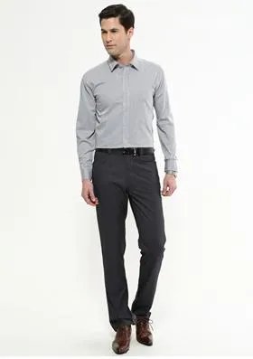 穿正装要不要把衬衫塞进裤子？