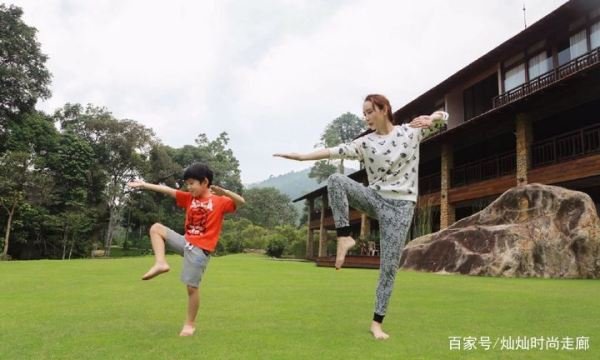 胡静风光大嫁进豪门，现在怎么样了？