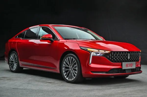新车将上市，终于换代的新奔腾B70了解一下
