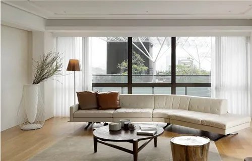 沙发不靠墙装修效果图 沙发这样摆放竟然更美