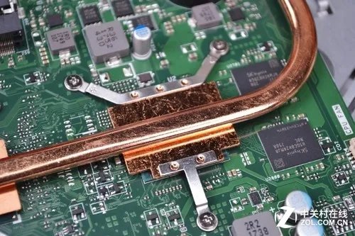 双硬盘双内存 戴尔灵越24-3477拆机图赏