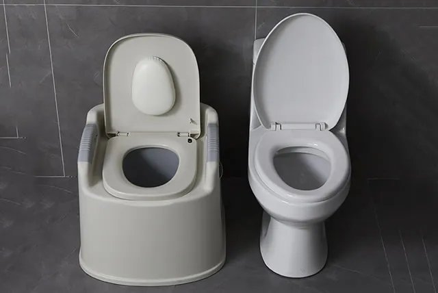 老人坐便椅好用吗 坐便椅子如何选择使用