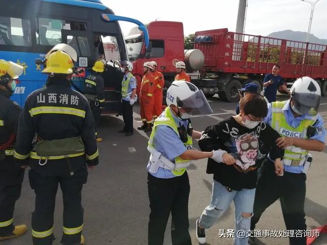 发生交通事故，驾驶员昏迷没有口供，交警队可以认定责任吗？