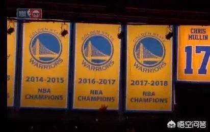 库里新赛季首秀集锦，20投11中，三分9中5，你怎么看库里的表现？