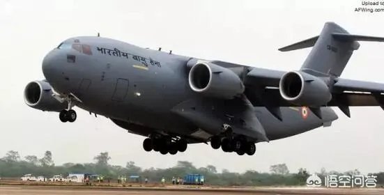 每一个飞行员是只开固定的飞机吗，还是随机的，轮到哪架开哪架？