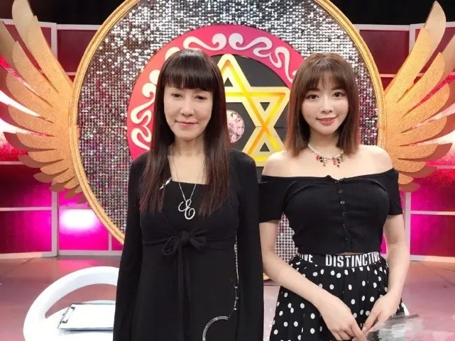 艺人罗霈颖在家去世，她最后一次公开现身是什么时候？