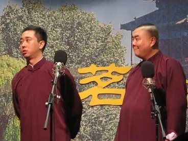 王自健和张伯鑫之间到底发生了什么？