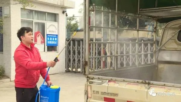 江西萍乡南美冻虾检出新冠，包装袋内的食品是否还能食用？