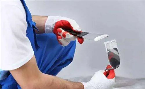 腻子和大白有什么区别