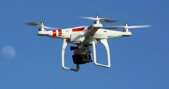 无人机营救遇险者,无人机的发明对社会的作用有多大?